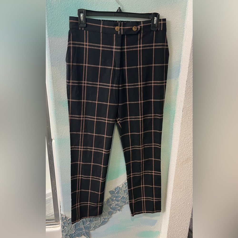 NWT Ivy & Main Black & Brown Trouser Pants